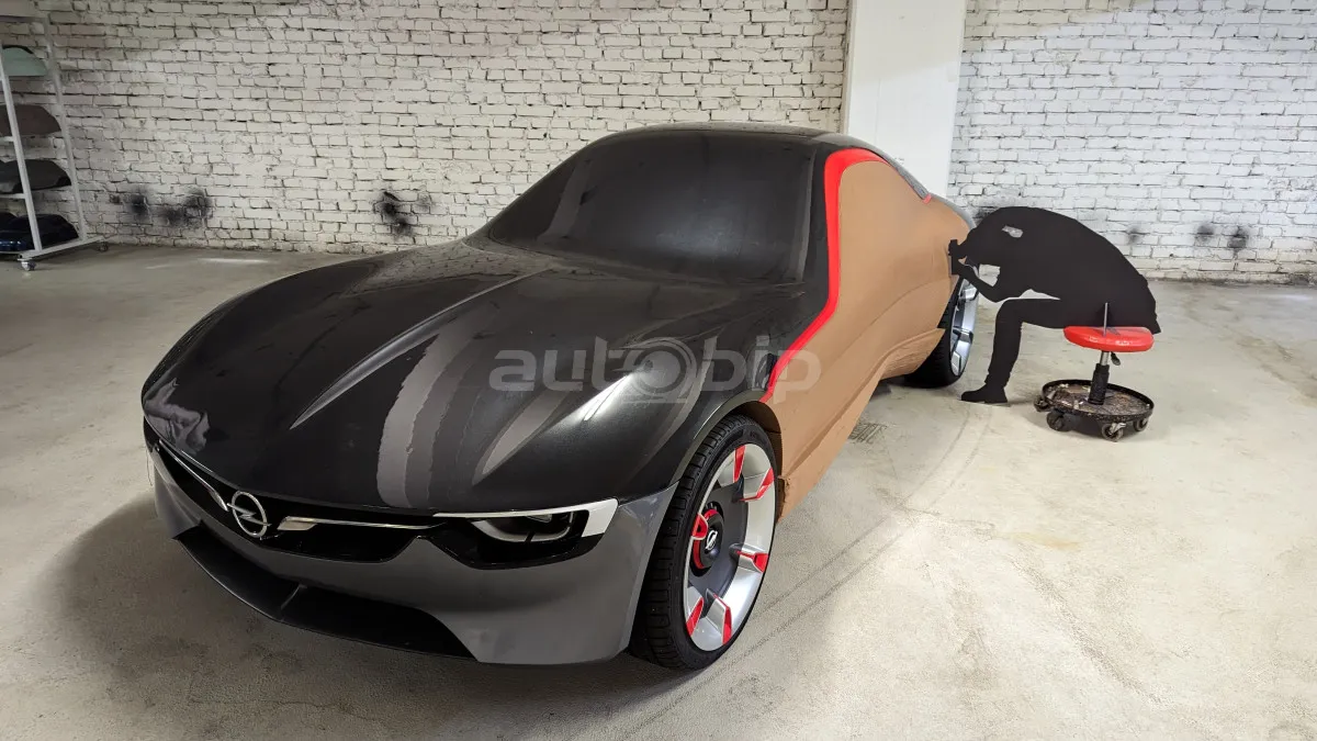 الحفاظ على التقاليد، واعتناق الدقة: رحلة في تراث أوبل الغني