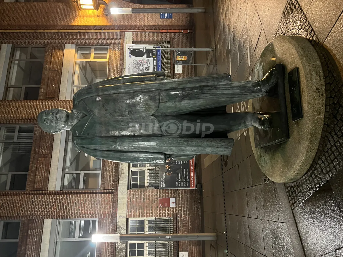 الحفاظ على التقاليد، واعتناق الدقة: رحلة في تراث أوبل الغني