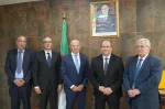 وزير الصناعة يستقبل وفدا عن مجمع ستيلانتيس لتطوير صناعة السيارات في الجزائر