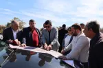 Le  wali d'Alger inspecte les travaux de réalisation de la route express reliant le complexe Mohamed Boudiaf à Khraicia
