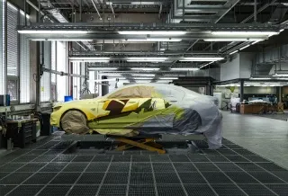 BMW تخوض تحدي القيادة الذاتية