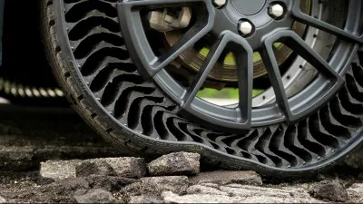 Michelin Uptis, le pneu sans air increvable