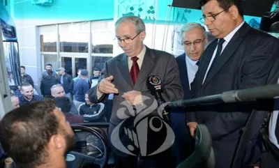 الحكومة تعتزم تجريم السائقين المتسببين في حوادث المرور