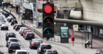 الجزائر العاصمة: 44 مفترق طرق سيتحصل على إشارات ضوئية ذكية