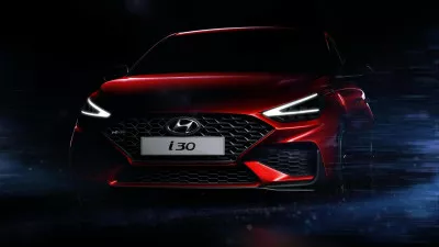 Hyundai tease la I30 restylée en attendant le salon de Genève