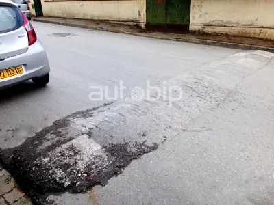 شيعلي يعطي تعليمات من أجل التقيد بالمعايير اللازمة عند إنجاز الممهلات