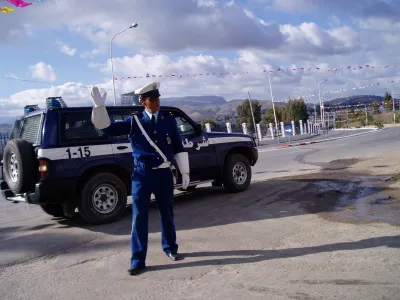 حملة وطنية للقضاء على مظاهر اعاقة حركة المرور أمام مستعملي الطريق