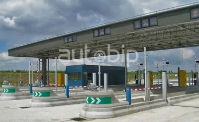 Autoroute Est-Ouest : La mise en place des stations péage sera achevée en 2021