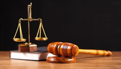 قضية تركيب السيارات : حكم بالحبس النافذ لمدة 15 سنة في حق أويحيى و 12 سنة لسلال
