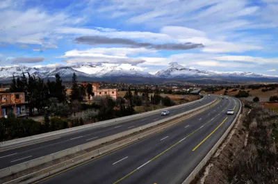 Autoroute Est-Ouest: le dernier tronçon réceptionné courant 2021