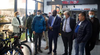 VMS Industries : بحث إمكانيات التصدير مع سفير أوغندا بالجزائر