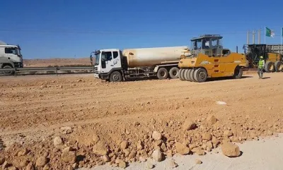 منشآت الطرقات: إعطاء إشارة انطلاق أشغال إنجاز ازدواجية الطريق الوطني رقم واحد الجلفة-الأغواط