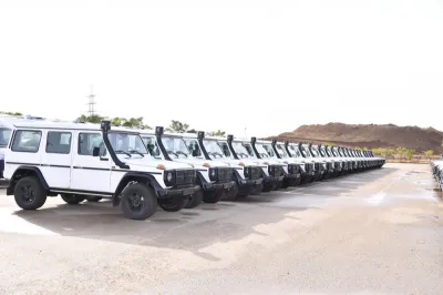 صناعة عسكرية: تسليم 348 عربة "مرسيدس بنز" مصنعة من الشركة الجزائرية لإنتاج السيارات بتيارت