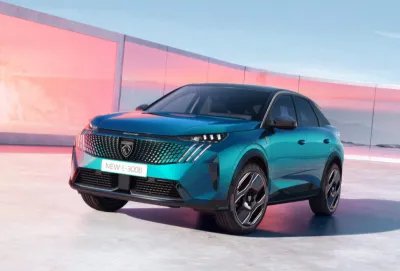 Le Nouveau Peugeot E-3008 dévoilé