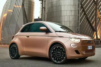 La nouvelle Fiat 500 hybride sera produite en Italie et arrivera en 2026