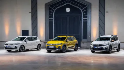 Dacia modernise sa gamme : Sandero, Logan et Jogger adoptent l’hybrid 155 et un style affiné