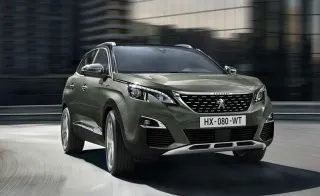 Peugeot dévoile la nouvelle PEUGEOT 3008 GT puissante de 180ch