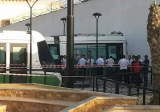 Une rame du tramway de Constantine s&#039;est écrasée dans le mur d&#039;une prison ce matin