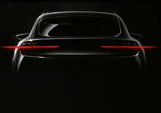 Ford tease son futur SUV 100% électrique, inspiré de la Mustang
