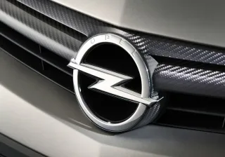 Opel souffle sa 120éme bougie