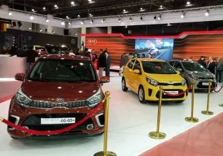 Global Group signe un accord de partenariat  avec HB Bouchraya pour exporter les véhicules Kia en Mauritanie 