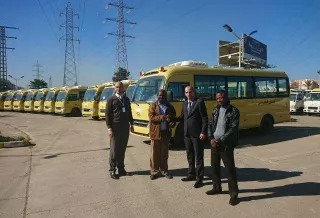 Global Motors Industries livre 160 bus de transport scolaire au Ministère de l’Intérieur