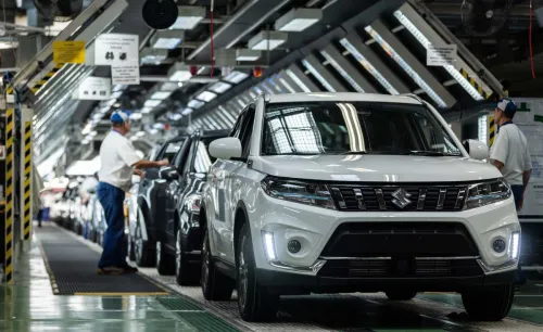 تصنيع السيارات : مفاوضات رسمية بين مجمع مدار وسوزوكي لإطلاق مصنع سعيدة