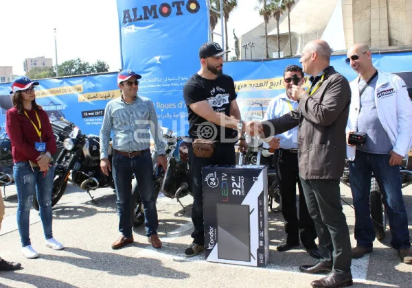 الموتو 2017/ مسابقة Vintage BMW R80: تكريم هواة قادمين من مختلف أنحاء البلاد