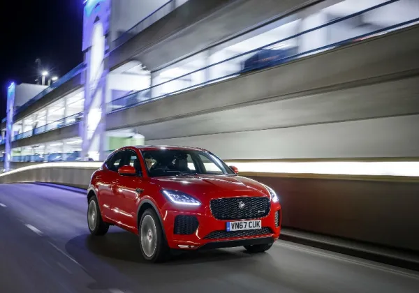 جاغوار اي-بايس الجديدة تنتزع العلامة الكاملة في Euro NCAP
