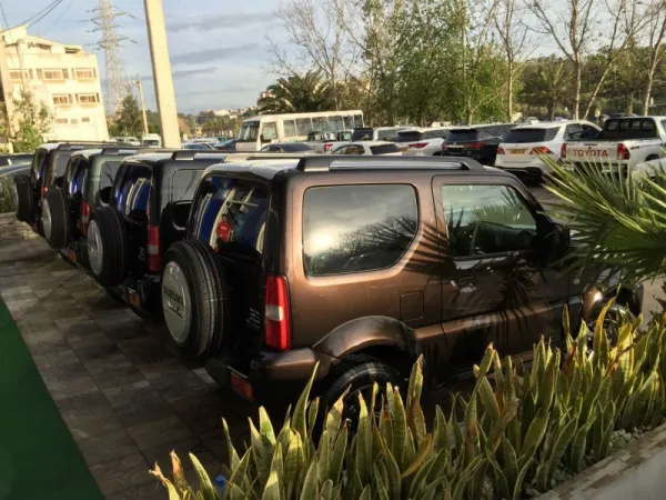 عرض سوزوكي جيمني الجديدة للبيع بسعر 3.850.000 دج لدى وكيل سيارات متعددة العلامات