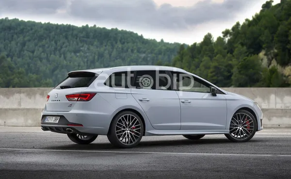 Seat présente la nouvelle Leon ST Cupra