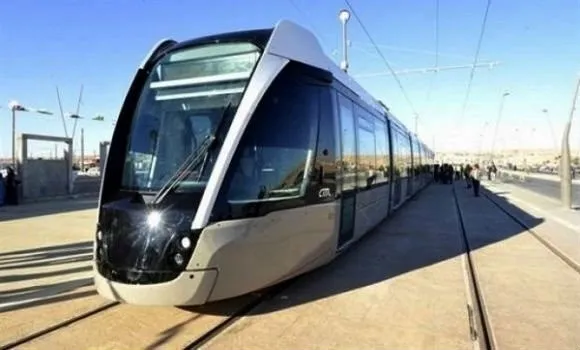 نقل عمومي: رفع التجميد تدريجيا عن مشاريع الترامواي في العديد من الولايات