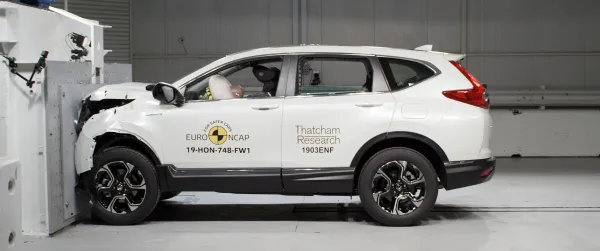 اختبارات التصادم Euro NCAP تمنح 5 نجوم لهوندا CR-V الجديدة