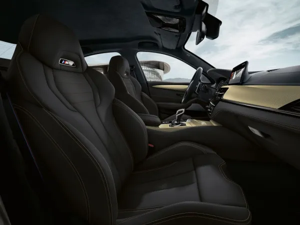 BMW fête les 35 ans de M5 avec une série limitée &quot;Edition 35 Years&quot;
