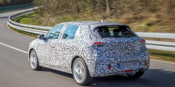 Nouvelle Opel Corsa : Déjà A l’Essai En Camouflage