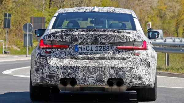 BMW M3 (2020) en tests sur le circuit du Nurburgring