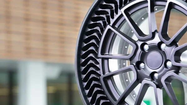 Michelin Uptis, le pneu sans air increvable
