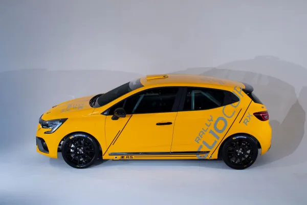 Renault présente les Clio Cup, Clio Rally, Clio RX