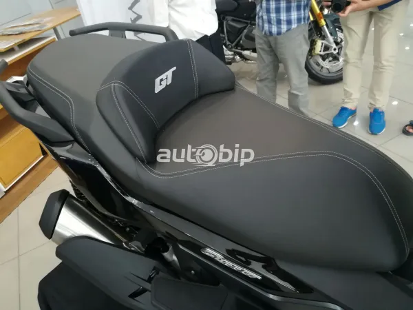 دراجة BMW C400 GT بـ 1.650.000 دج