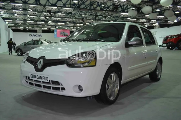 Salon Auto Alger 2015 / Renault: La Clio Campus à partir de 1.175.000 DA