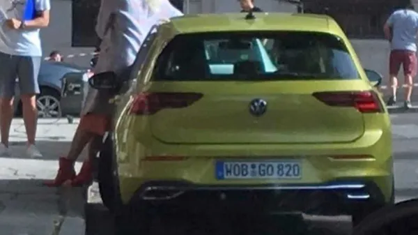 La future Volkswagen Golf 8 surprise sans camouflage!