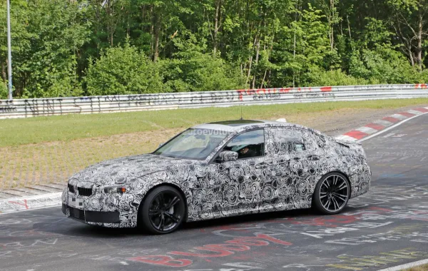سيارة BMW M3 2021 أقوى سيارة M3 إلى حد الآن ؟