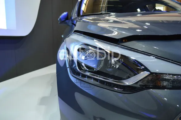 Salon Auto Alger 2015 / Hyundai : Nouvelle i20 dévoilée
