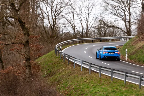 Lynk&Co 03 Cyan تنزع اللقب من الـ Megane RS على حلبة الـ Nürburgring