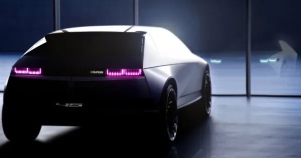 Hyundai publie une nouvelle photo de sa 45 Concept