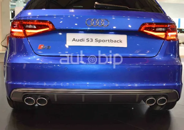 Salon Auto Alger 2015 / Audi: La S3 attire les foules
