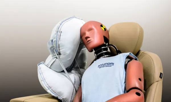 Hyundai Motor Group : Un nouvel airbag latéral central sur les futurs modèles