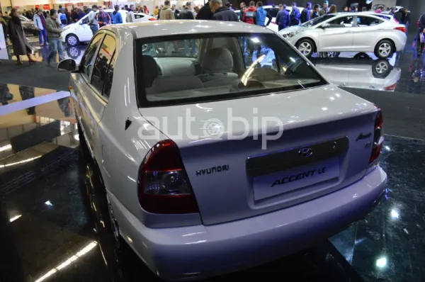 Salon Auto Alger 2015 / Hyundai : Un kit Bluetooth Parrot offert avec l'Accent LE