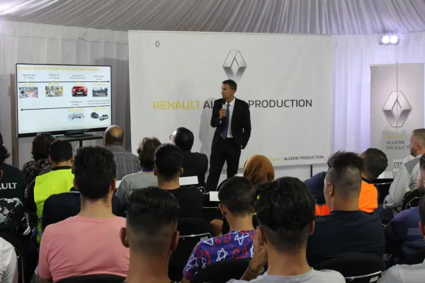 Renault Algérie Production accompagne l’apprentissage d’une deuxième promotion de 24 jeunes dans différentes spécialités