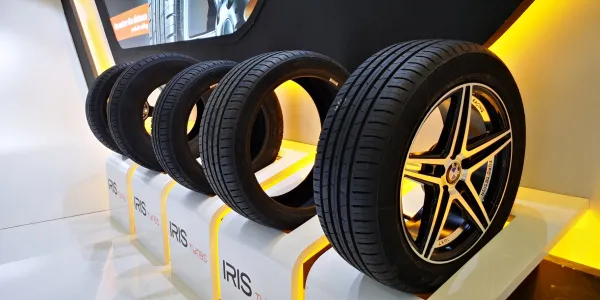 شركة IRIS Tyres : أول عملية تصدير للإطارات إلى إسبانيا